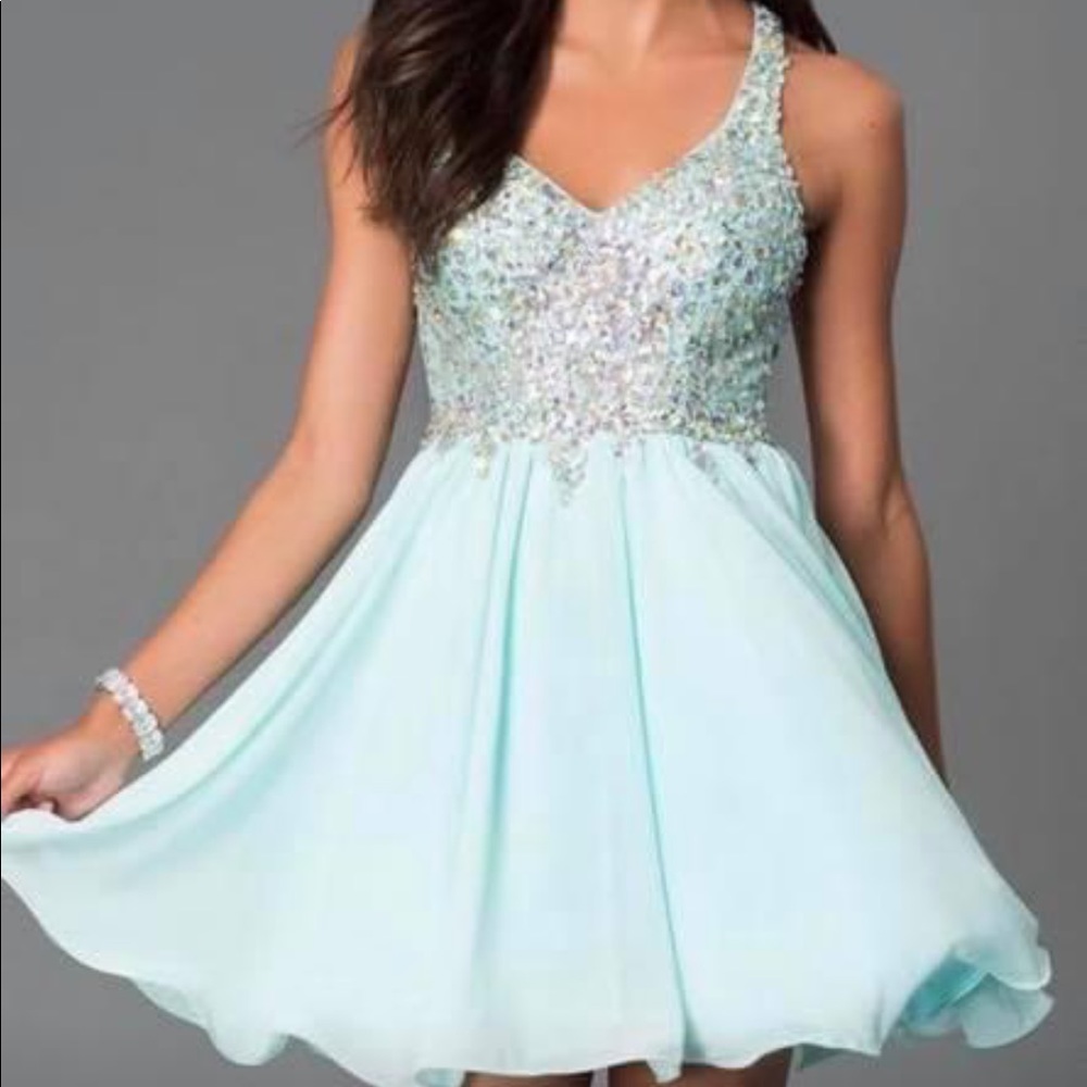 Mint Green mini dress. Perfect for homecoming!
